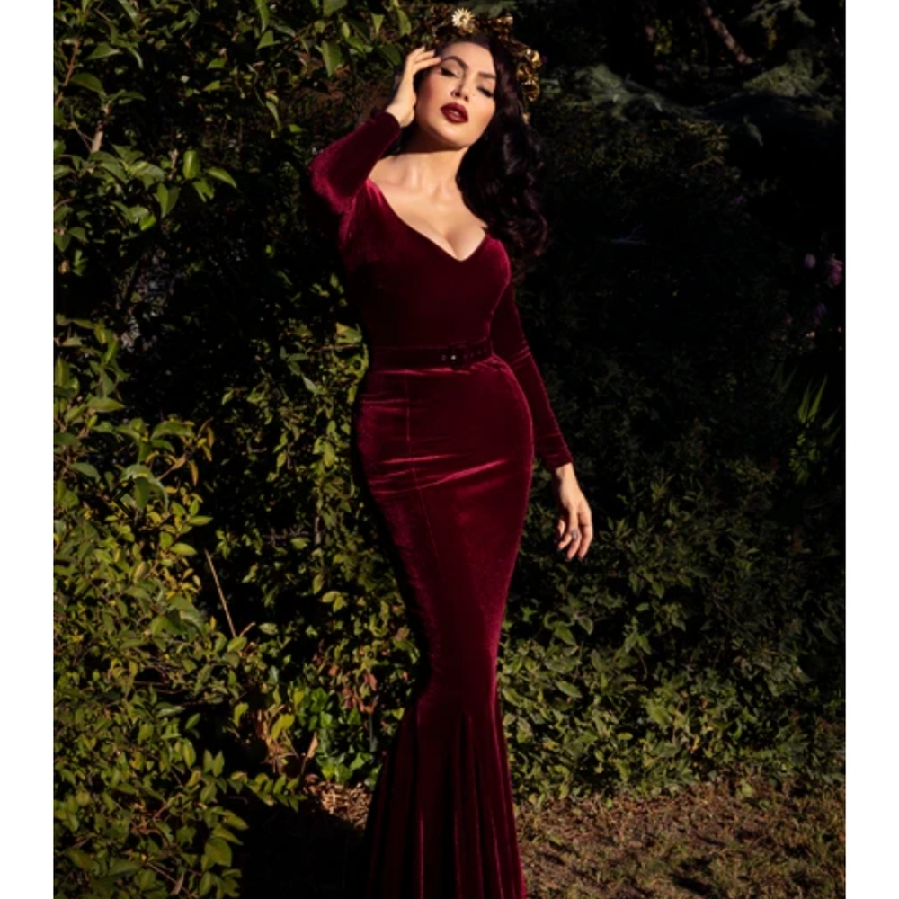 SOLD**Marylin dress